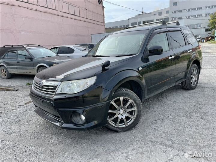Обшивка багажника правая Subaru Forester SH5 EJ204