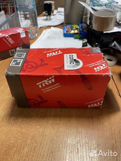 Тормозные колодки TRW GDB2114