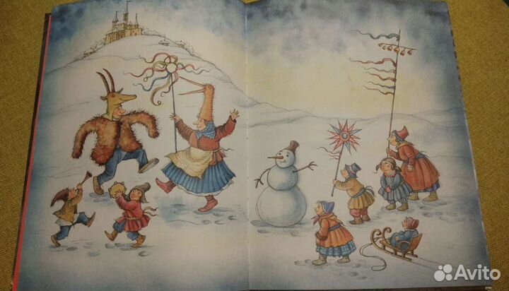 Книга Двенадцать месяцев С.Маршак