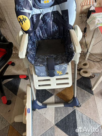 Стульчик для кормления chicco