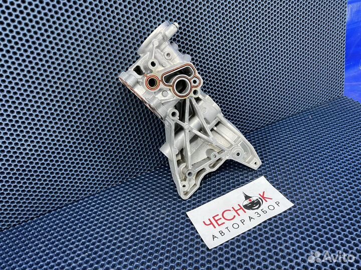 Кронштейн генератора для VW Tiguan NF