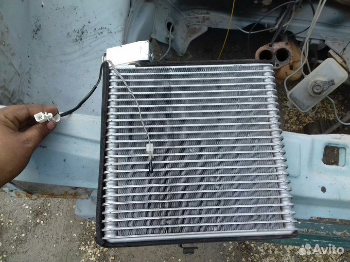 Лифан Солано радиатор печки салона и кандёра