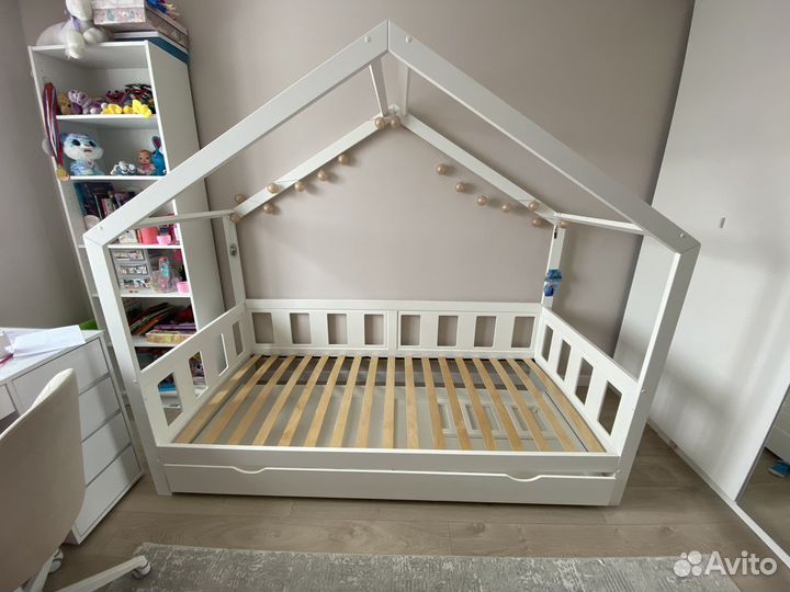 Кровать домик 90/200