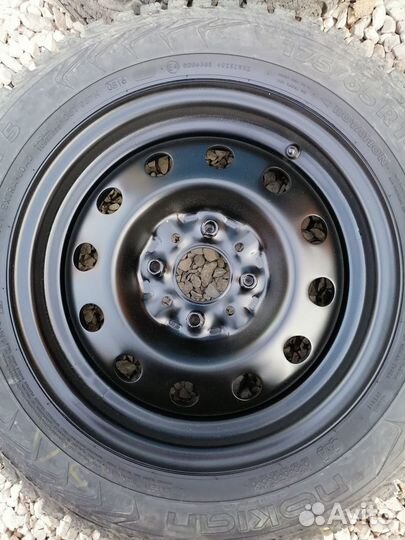 R14 Nokian Tyres Nordman 5 185/65, PCD 4x98 DIA 54