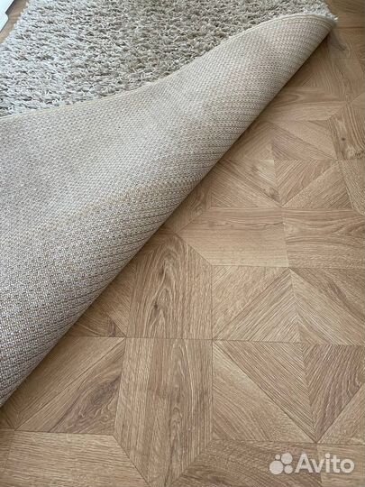 Ковер прикроватный