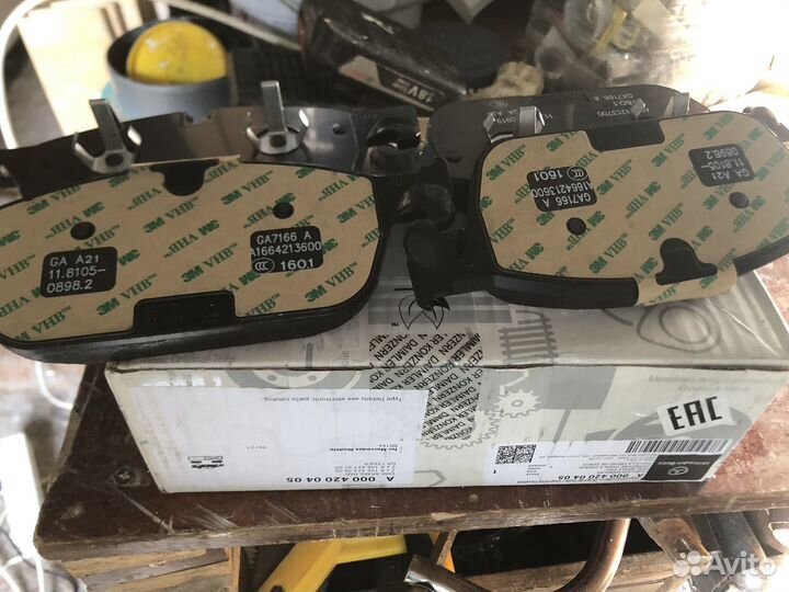 Тормозные колодки на Mercedes GL