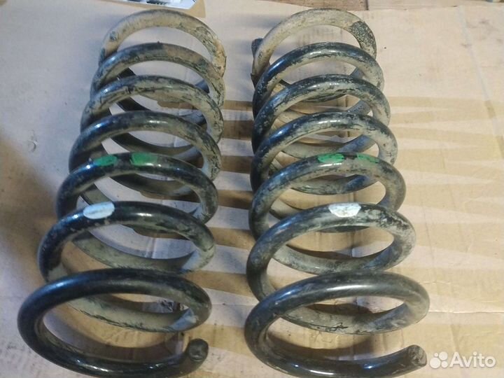 Пружина задняя Опель Антара