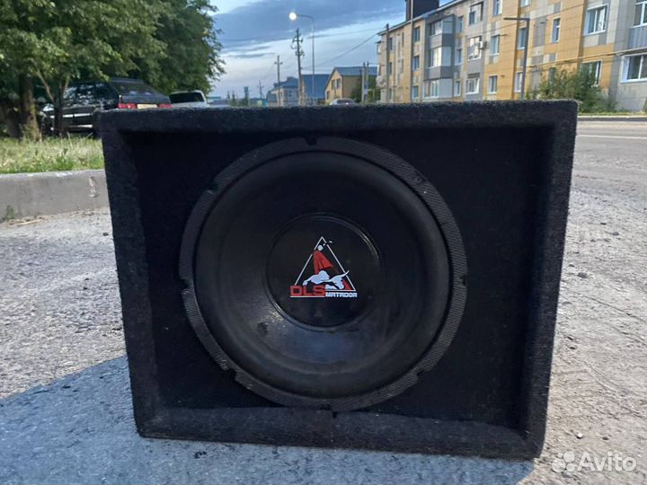 Продам сабвуфер