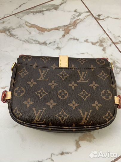 Сумка Louis Vuitton