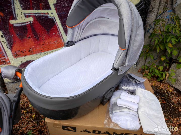 Коляска Adamex Monte Carbon 2 в 1 состоянии новой