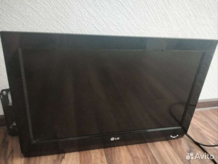 Телевизор lg 26LG4000