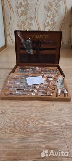 Набор ножей в чемодане 25 предметов