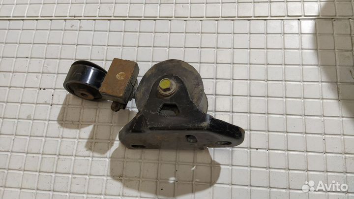 Подушка двигателя Toyota Camry V30