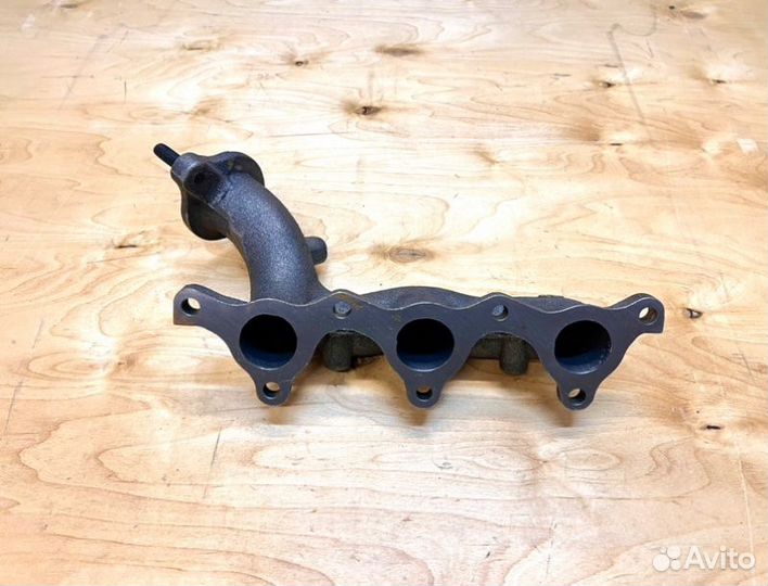 Выпускной коллектор Mitsubishi Pajero 3 6G72 6G74