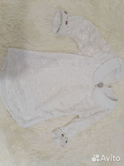 Блузка гипюровая