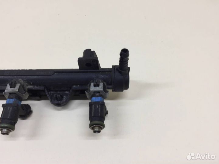 Рейка топливная рампа Volkswagen Polo MK5 2011-202