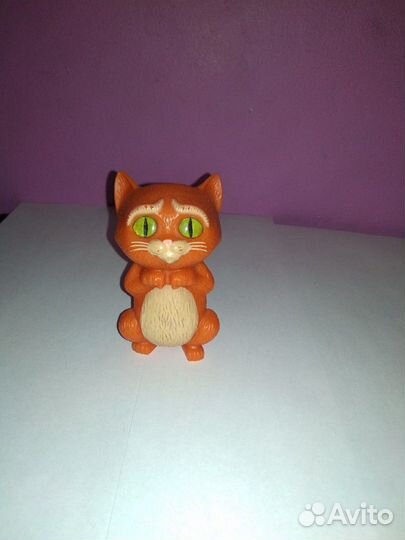 Статуэтка кота