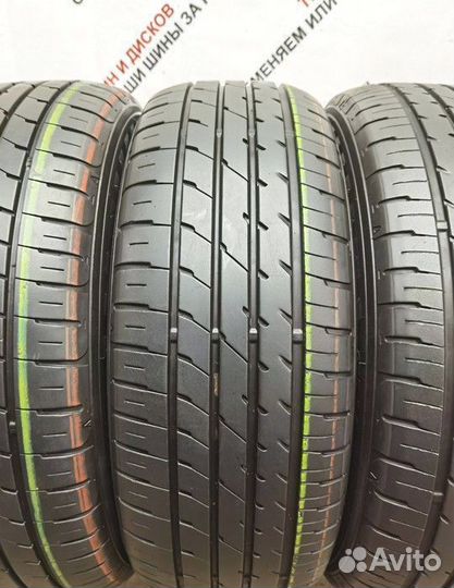 Dunlop Enasave RV504 215/60 R16 95H