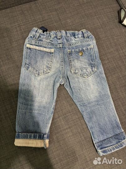 Джинсы и утепленная кофта