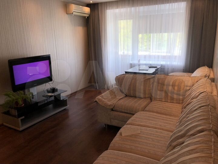 2-к. квартира, 52 м², 3/9 эт.