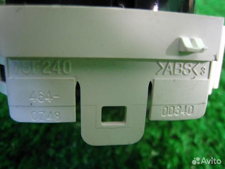 Переключатель забора воздуха отопителя Toyota Yar