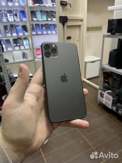 iPhone 11 Pro Max, 64 ГБ