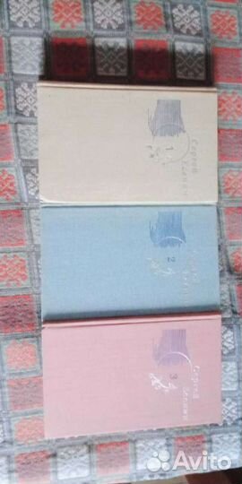 Книги в ассортименте