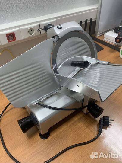 Слайсер hurakan hkn hm220