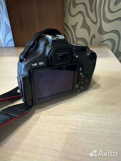 Зеркальный фотоаппарат canon 600d