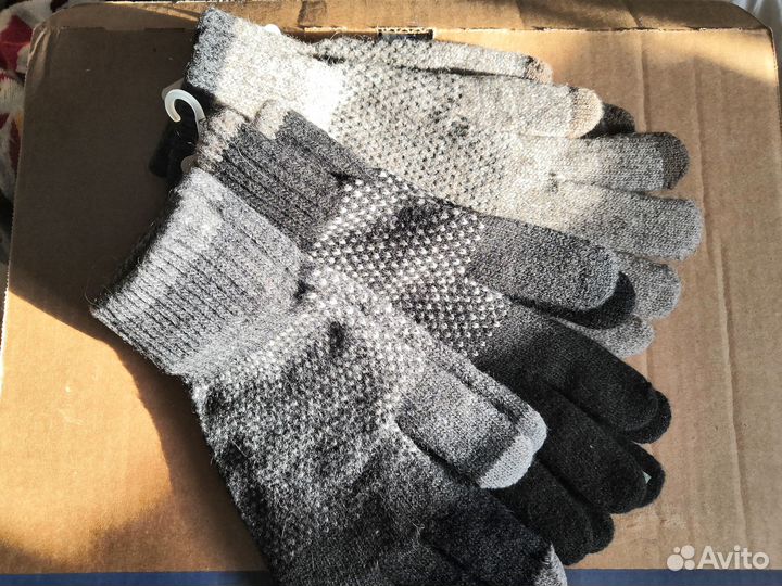 Тёплые трикотажные перчатки