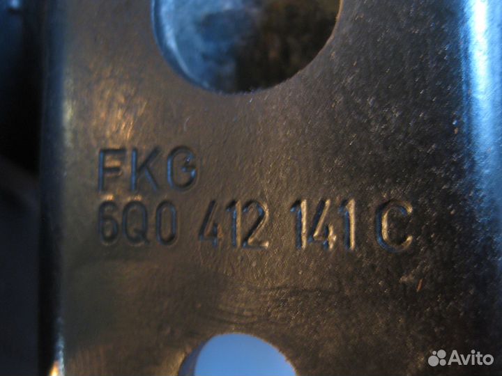 Амортизатор передний Skoda Fabia, VW Polo