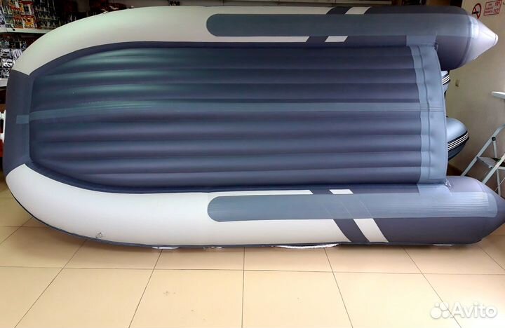 Надувная лодка gladiator E380S