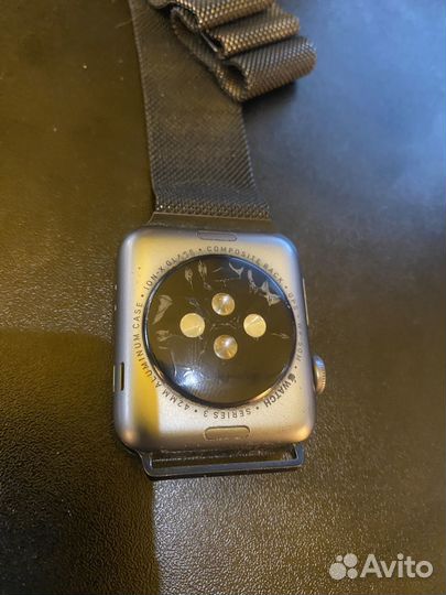 Apple watch 3, 42 mm, разбит экран