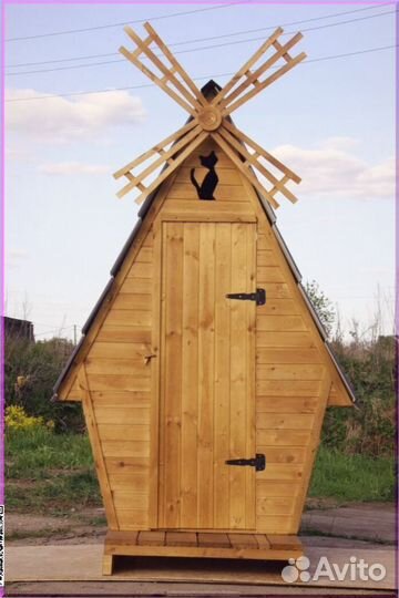 Дачный туалет деревянный с установкой EFR