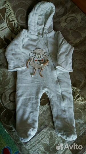 Комбинезон для маленькой девочки 0-4мес