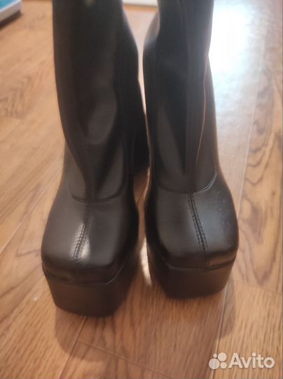 Сапоги братц 35