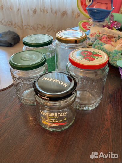 Банка стеклянная