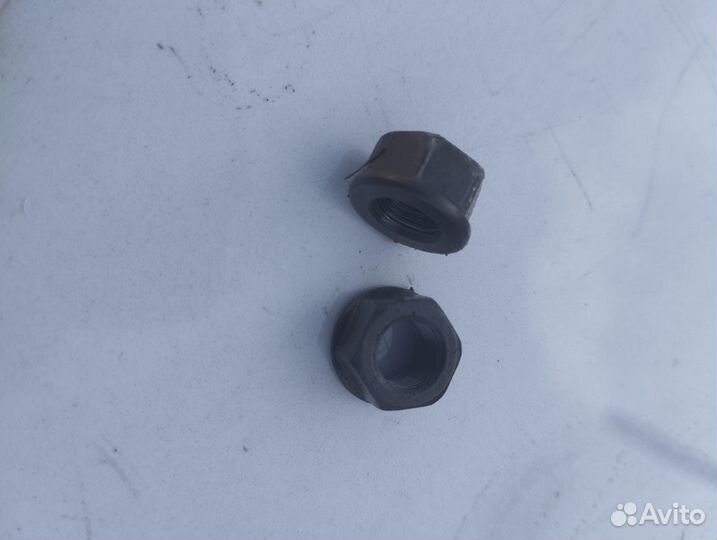 Гайка шатуна Yamaha V-Max 1200