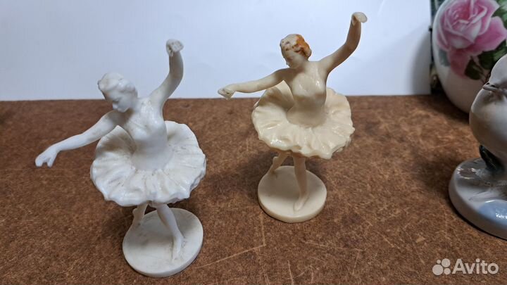 Фарфоровые статуэтки. Птенец, Гжель