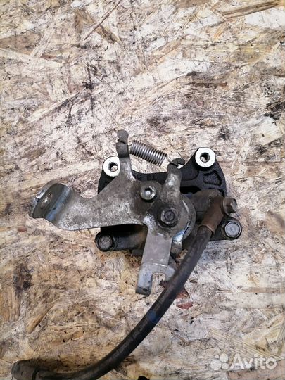 Суппорт задний левый Mazda CX 5 KE