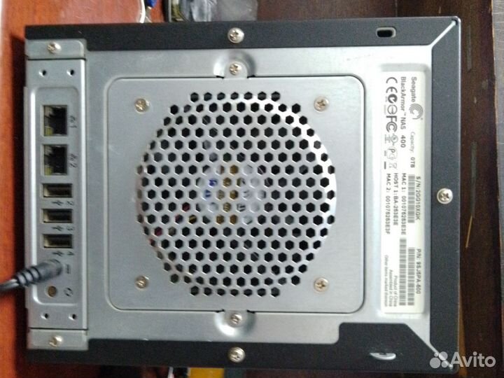 Сетевое хранилище данных seagate nas 400
