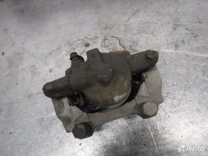 Суппорт передний левый Opel Corsa D Z12XEP 2007