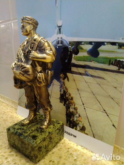 Десантник. Бронза