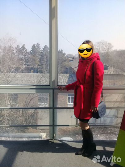 Пальто женское бу 42 44