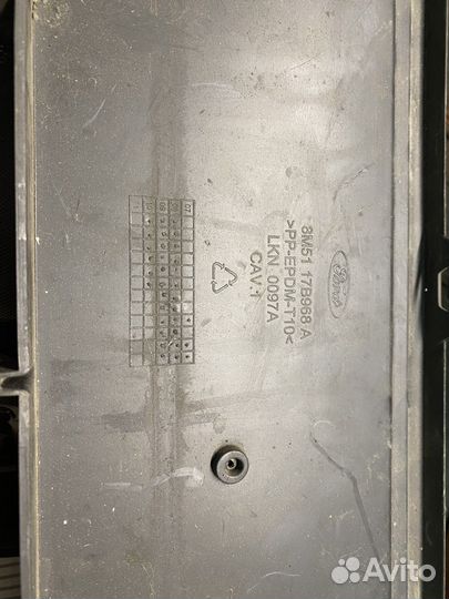 Ford focus 2 решетка бампера