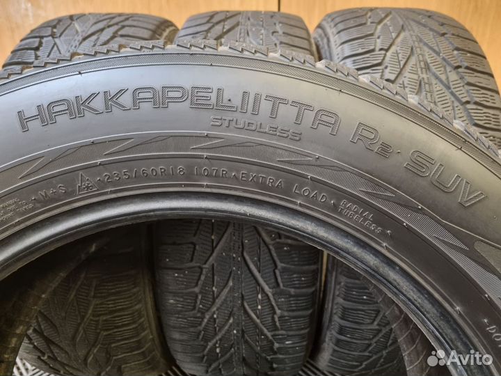 Michelin X-Ice North 4 235/45 R18