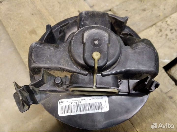 Рено-Логан2012вентилятор печки оригинал