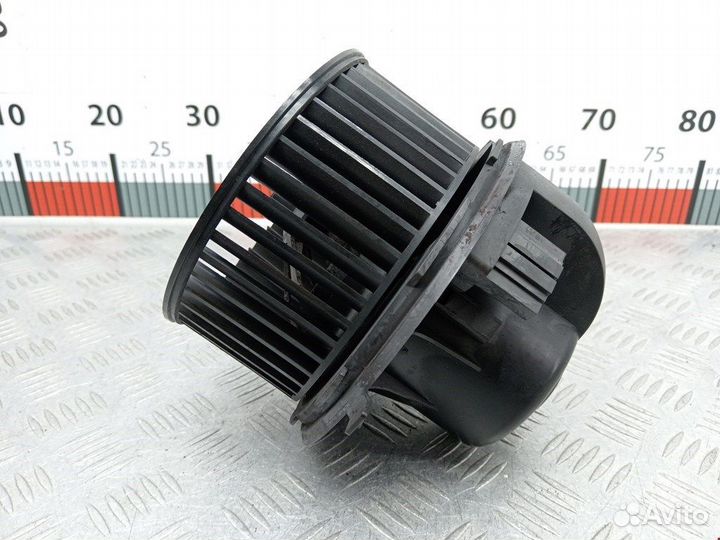 Моторчик для Volkswagen Sharan 1