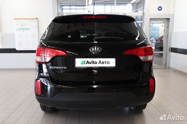 Kia Sorento 2.4 AT, 2012, 200 100 км