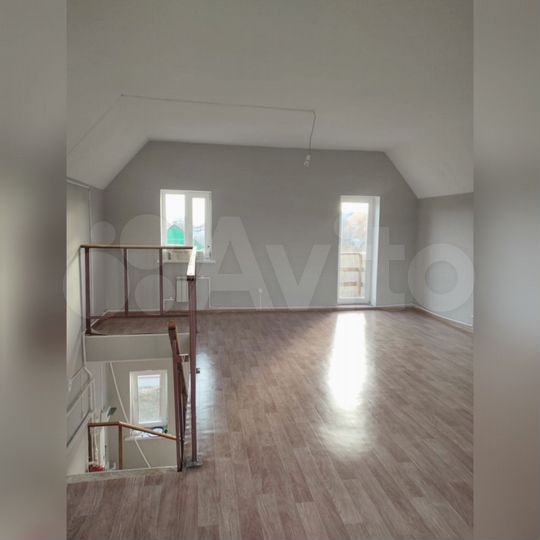 Дом 77,3 м² на участке 7,5 сот.